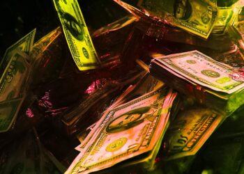 Private Banker Faces Lifetime Industry Ban After Allegedly Stealing $3,437,536 From Customer Accounts Over Three Years: OCC