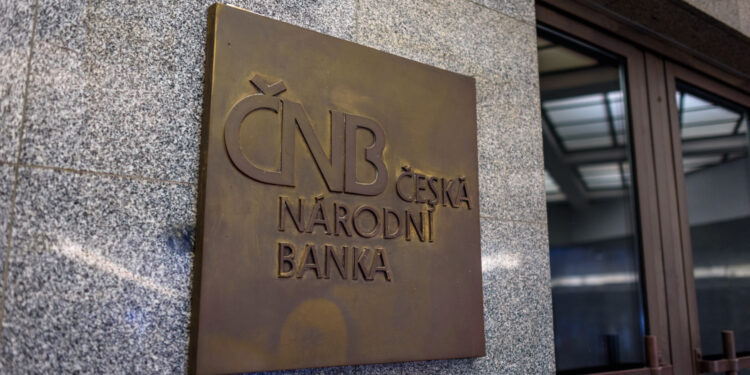 Czech National Bank Bets on Crypto and AI with Coinbase and Palantir Buys