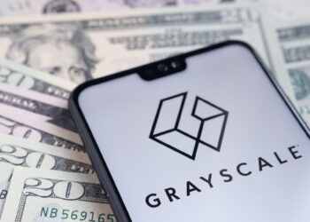 SEC Fast-Tracks Approval of Grayscale ETF Holding BTC, SOL, XRP and Others
