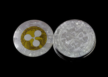 Ripple Co-Founder Moves $175M in XRP, Stirring Sell-Off Fears and Community Backlash