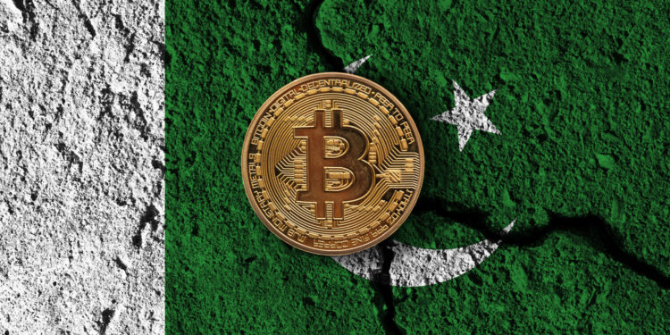 IMF Says ‘No Thanks’ to Pakistan’s Plan for Rock-Bottom Power Rates for Crypto Miners