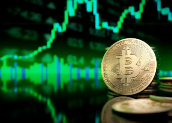 Bitcoin Caught Between $100K Support and $110K Resistance as Traders Eye Breakout