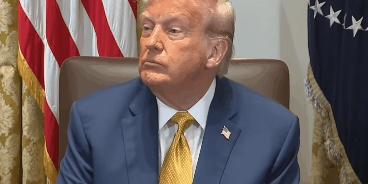 XRP Makes Trump’s Unspoken Crypto Top 5: Details