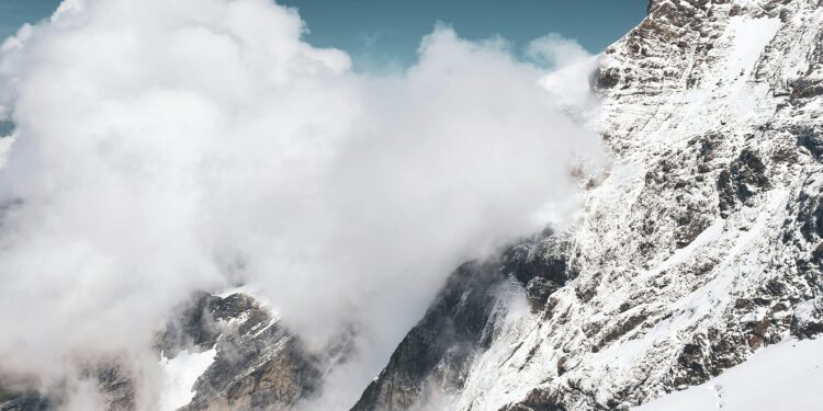 Avalanche Shatters Record With 20M Transactions