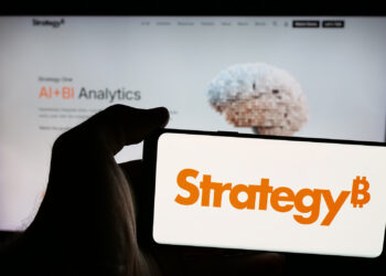 Strategy Stacks on Bitcoin – Adds 430 BTC Amid Price Surge