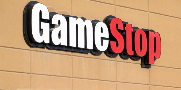 GameStop Shopper Pulls $115K Bitcoin From Trading Card Pack