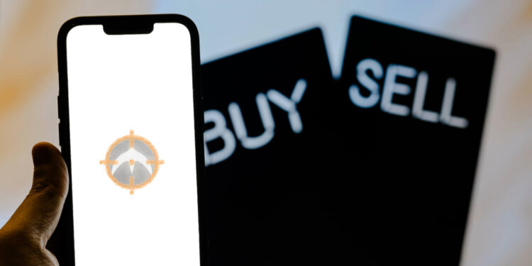 Hayden Davis Netted $12M Sniping Kanye West’s YZY Memecoin