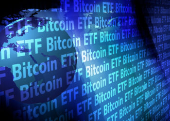 Bitcoin Recovery Stalls as ETF Outflows and Technicals Signal Risk