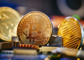 Bitcoin Exchange Supply Ratio Declines After Fed Cut, Setting Stage For $120,000 Test