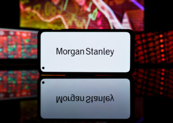Morgan Stanley Opens Crypto Access to All Clients in Landmark Move