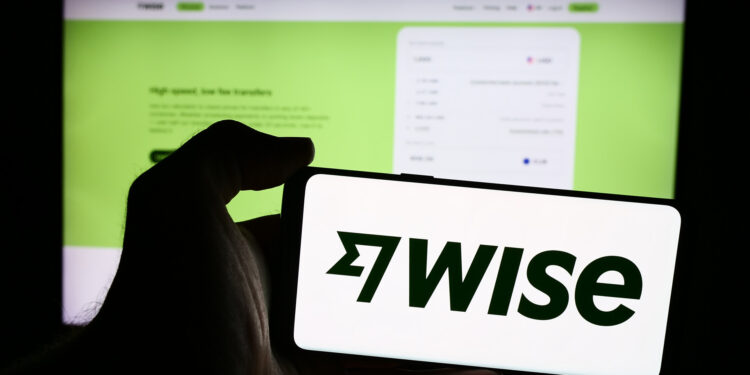 Fintech Giant Seeks Digital-Asset Lead in London