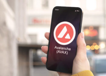 AVAX Price Prediction: Targeting $24-26 Range Within 30 Days Amid Mixed Technical Signals