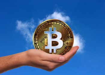 Bitcoin Dominance Dilemma – Why Capital Flows Back To BTC Before Fuelling Altcoin Rally