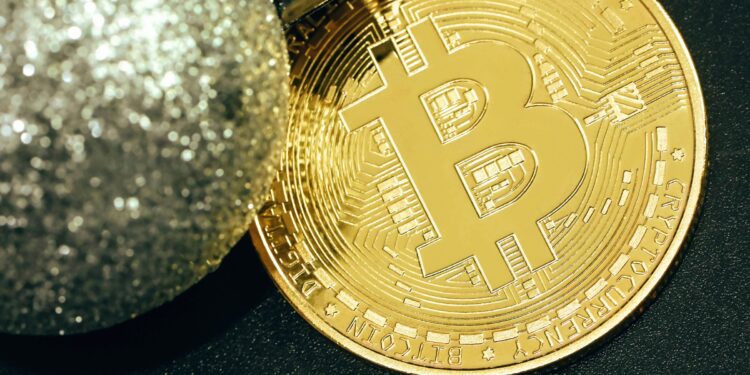 Analyst Says 55% Chance Bitcoin Bull Run Isn’t Over Yet – Here’s Why