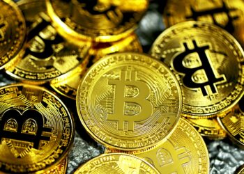 Bitcoin Liquidity Hits Seven-Year Low As Accumulators Stack 373,700 BTC In A Month