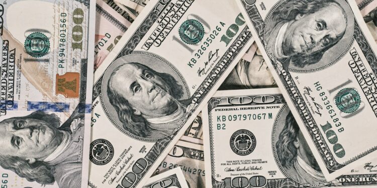 Fetch.AI (FET) Offers Reward To Uncover Ocean’s $120M Dump