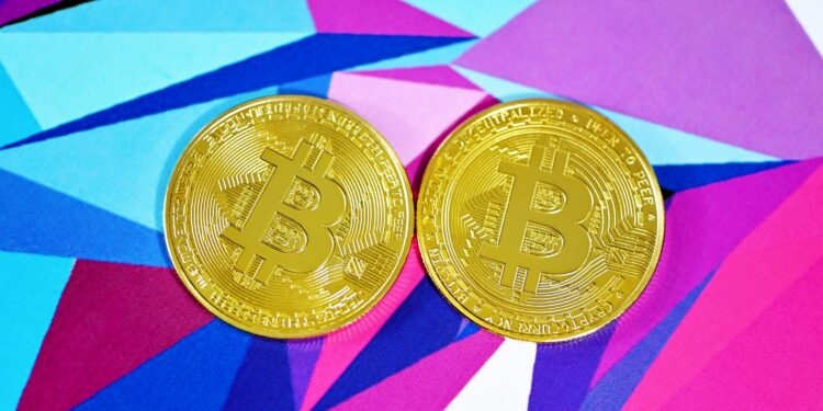 Everyone’s Giving Up On Bitcoin? Crypto Exec Says That’s Exactly Why It Will Rise