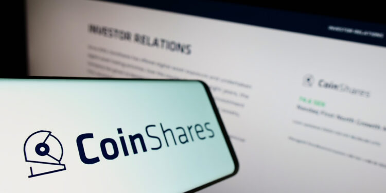 CoinShares Pulls US Crypto ETF Plans Amid Fierce Competition from Wall Street Giants