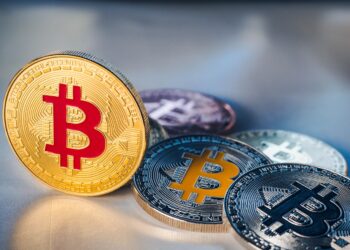 Bitcoin Volatility Squeeze Signals Directional Move Ahead