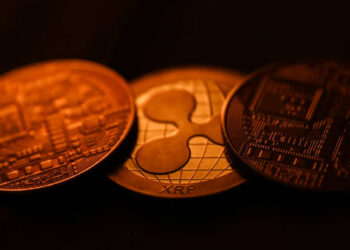 Pi Cycle Top Put XRP Price At $300, But Is This Feasible?