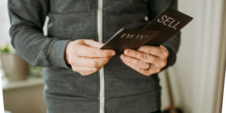 XRP Holders Warned Patience May Be The Hardest Test: Analysts