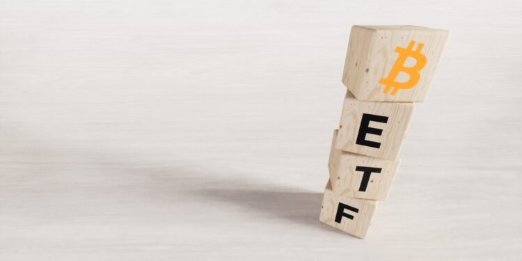 Analysts Say Bitcoin Finds Its Footing as 2026 Opens, Eyes Turn to ETF Flows