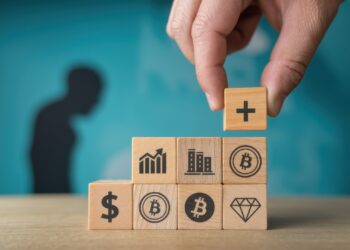 Michael Saylor’s Strategy Smashes 700,000 BTC Mark With $2.1B Buy