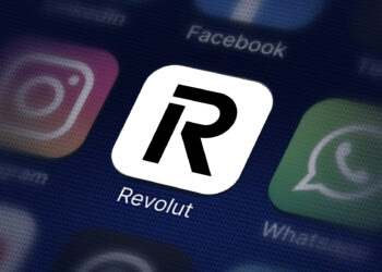 Revolut Aims at Remittances, Seeks Banking License in Peru