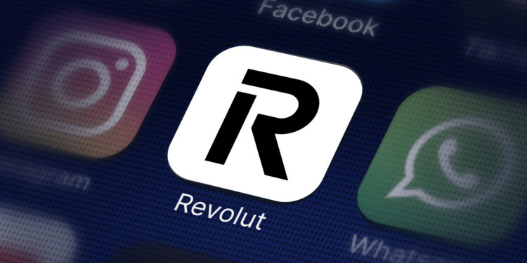 Revolut Aims at Remittances, Seeks Banking License in Peru