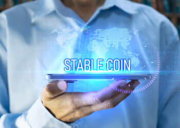 Stablecoins Could Drain $500B From U.S. Banks, Standard Chartered Warns