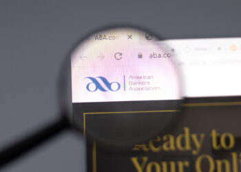 US Bank Lobby Urges OCC to Pause Crypto Trust Charters Amid Stablecoin Uncertainty