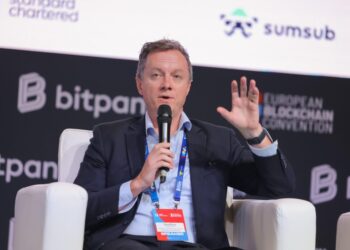 Solana Price Prediction: Standard Chartered Cuts 2026 Target, Sees $2,000 by 2030