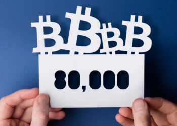 Analyst Says Bitcoin Eyes $80K as Key Level Faces Breakout Pressure