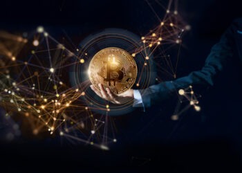 Strategy Buys 17,994 BTC for $1.28B, Lifting Total Holdings to 738,731 Bitcoin