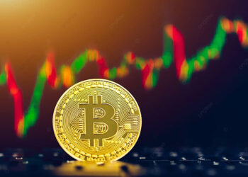 Analyst Predicts Bitcoin Price Is Going To $200,000, Reveals When To Buy