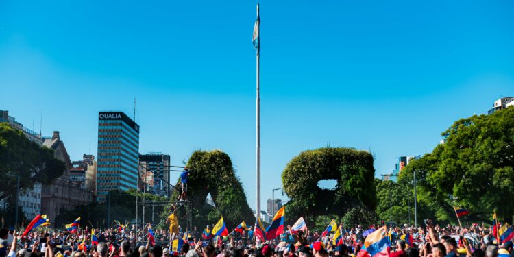 Bitcoin Enters Pensions: Millions Of Colombian Workers To Get Access