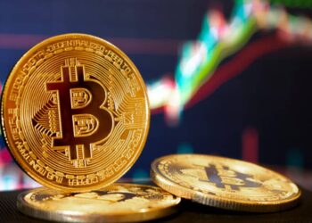 Bitcoin LTH SOPR Indicates Concerning Capitulation Levels — What Does This Mean For Price?