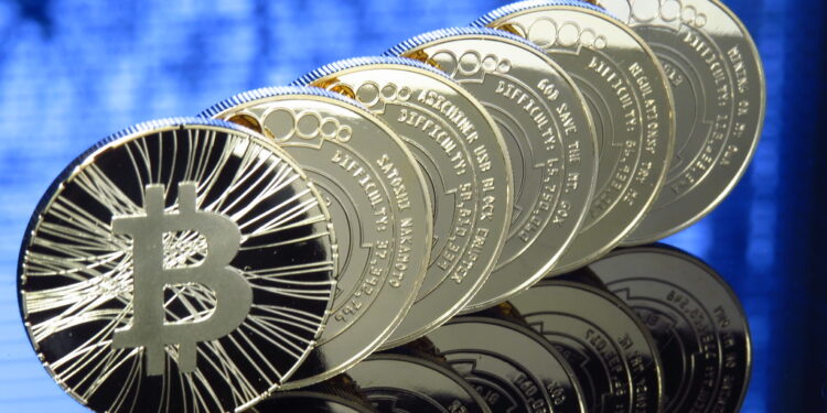 Bitcoin Bottom In? 2 Key Resistance Zones To Monitor – Analyst