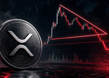 Top Chartist Warns Of Bearish Setup
