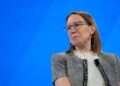 SEC ‘Crypto Mom’ Hester Peirce to Depart: What Her November Exit Means