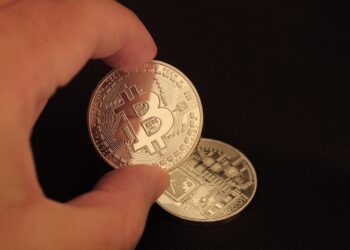 Here’s Why The Bitcoin Price Is Crashing And What To Expect Next